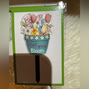 Garden Decor wooden sign post